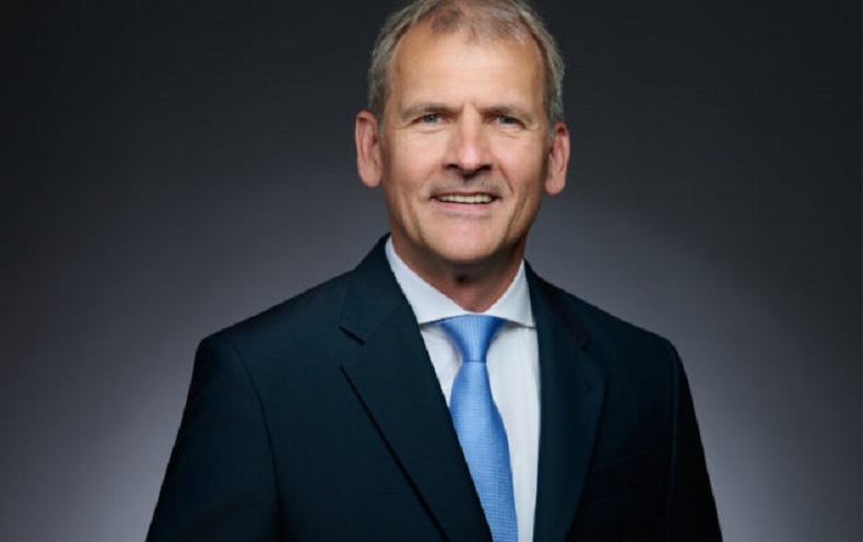 Stephan Tromp, stv. Hauptgeschäftsführer des HDE (Foto: HDE)